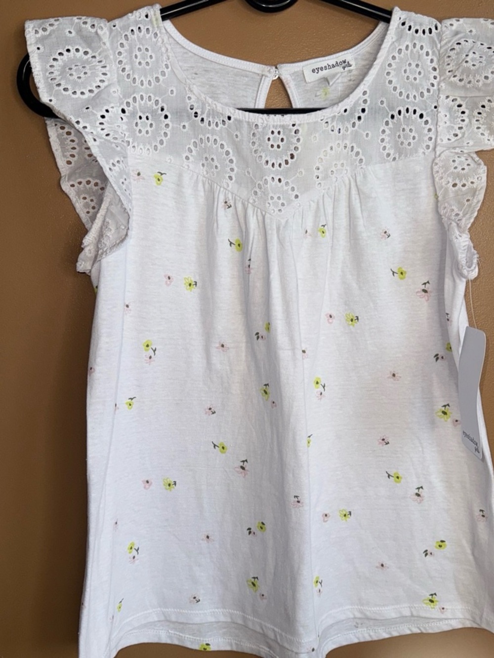 Eyeshadow White Eyelet Flutter-Sleeve Top with Yellow & Pink Floral Dots